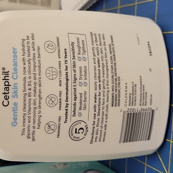 Cetaphil Gentle Skin Cleanser 473ml New Pump Bottle - Picture 2 of 2